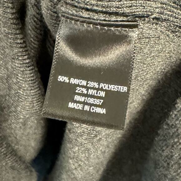 Nwt Worthington Gray Sleeveless Knit Oversized Slit V Neck Sweater Top Sz Small - Picture 8 of 11